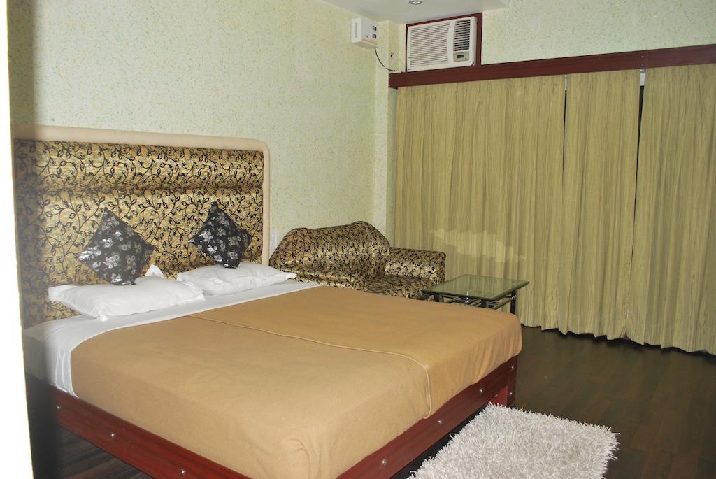 Hotel Panchwati Bilaspur  Szoba fotó